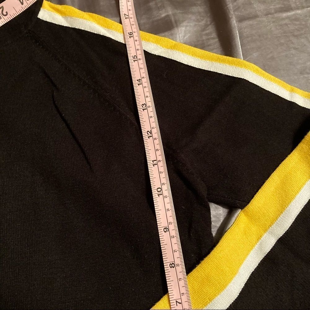 Small top  - Picture 3 of 5